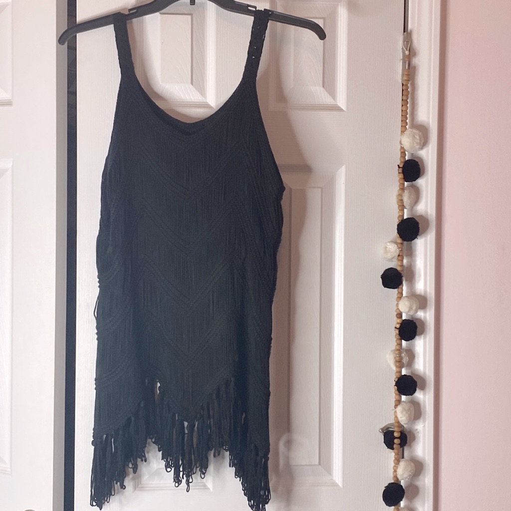 Black Knitted Tank  With Fringe  Size 1x  Ashley Stewart Is The Brand